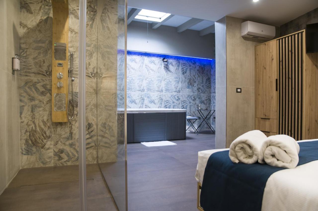 Suite 18 Luxury Apartments Барі Екстер'єр фото