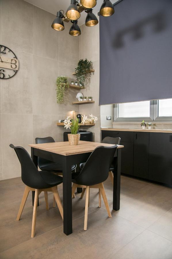 Suite 18 Luxury Apartments Барі Екстер'єр фото