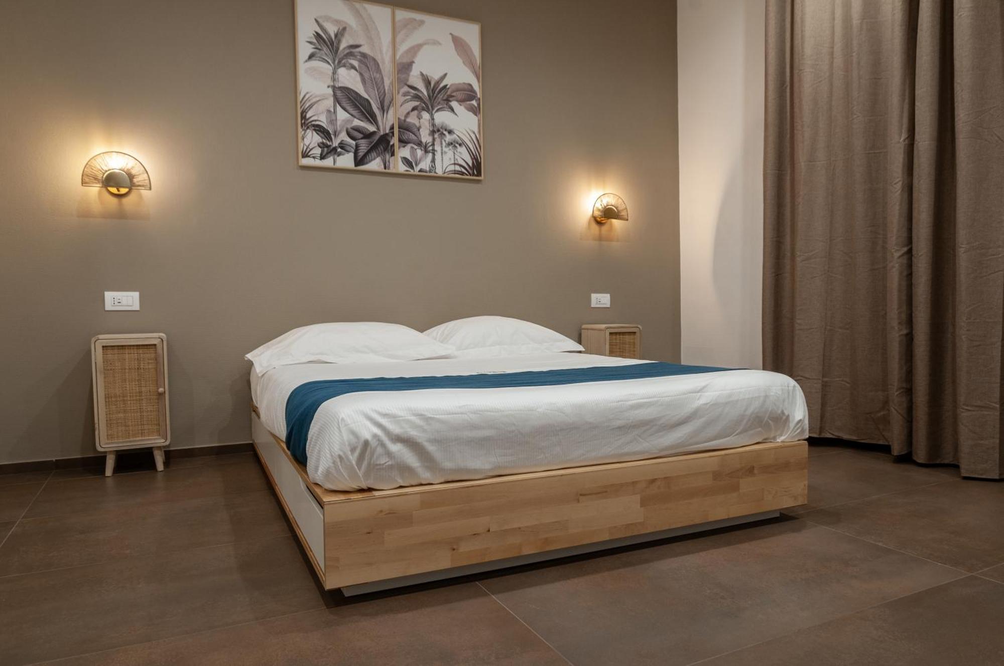 Suite 18 Luxury Apartments Барі Екстер'єр фото