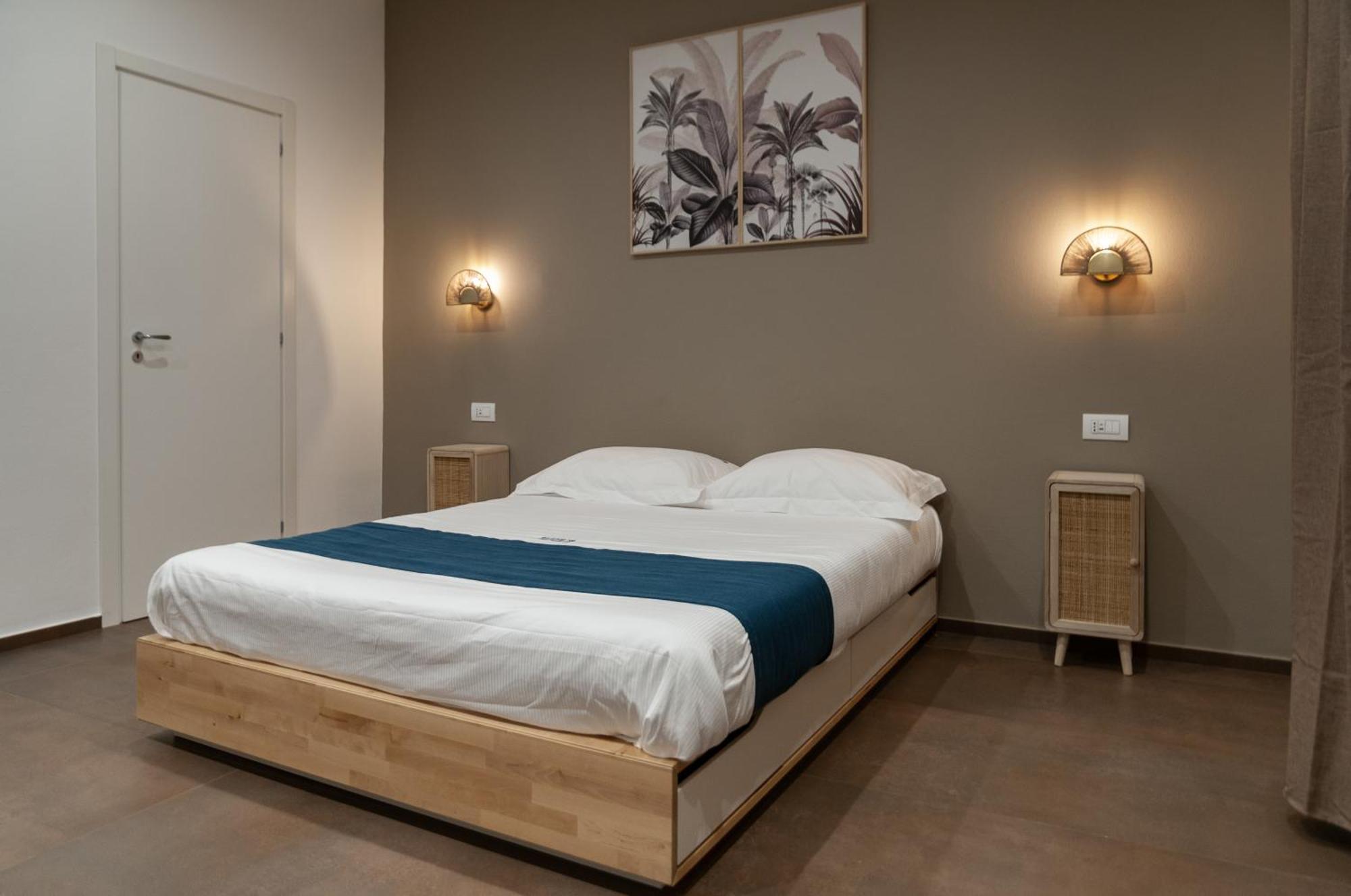 Suite 18 Luxury Apartments Барі Екстер'єр фото