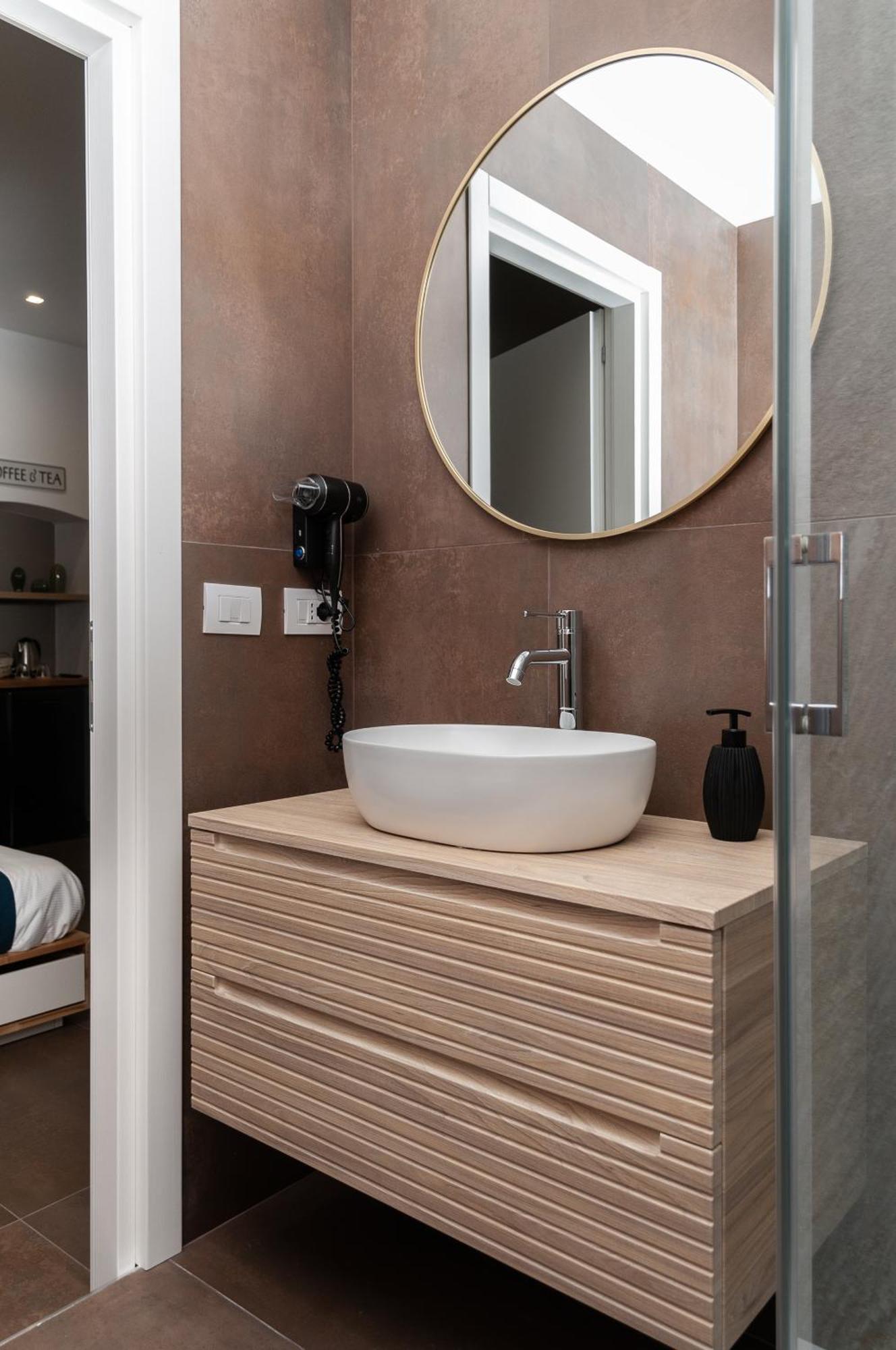 Suite 18 Luxury Apartments Барі Екстер'єр фото